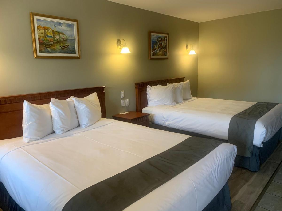 Hotel And Suites Les Laurentides Saint-Sauveur-des-Monts Eksteriør bilde