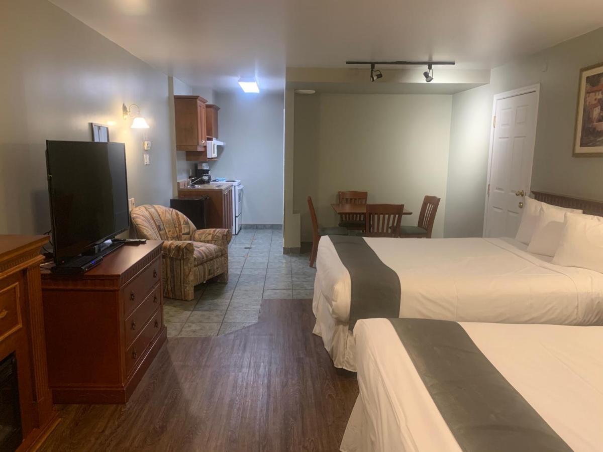 Hotel And Suites Les Laurentides Saint-Sauveur-des-Monts Eksteriør bilde