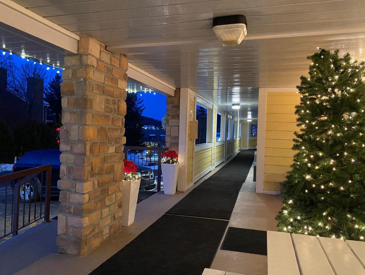 Hotel And Suites Les Laurentides Saint-Sauveur-des-Monts Eksteriør bilde