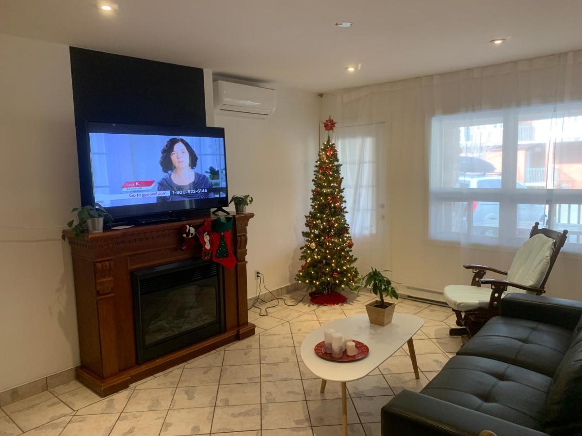 Hotel And Suites Les Laurentides Saint-Sauveur-des-Monts Eksteriør bilde